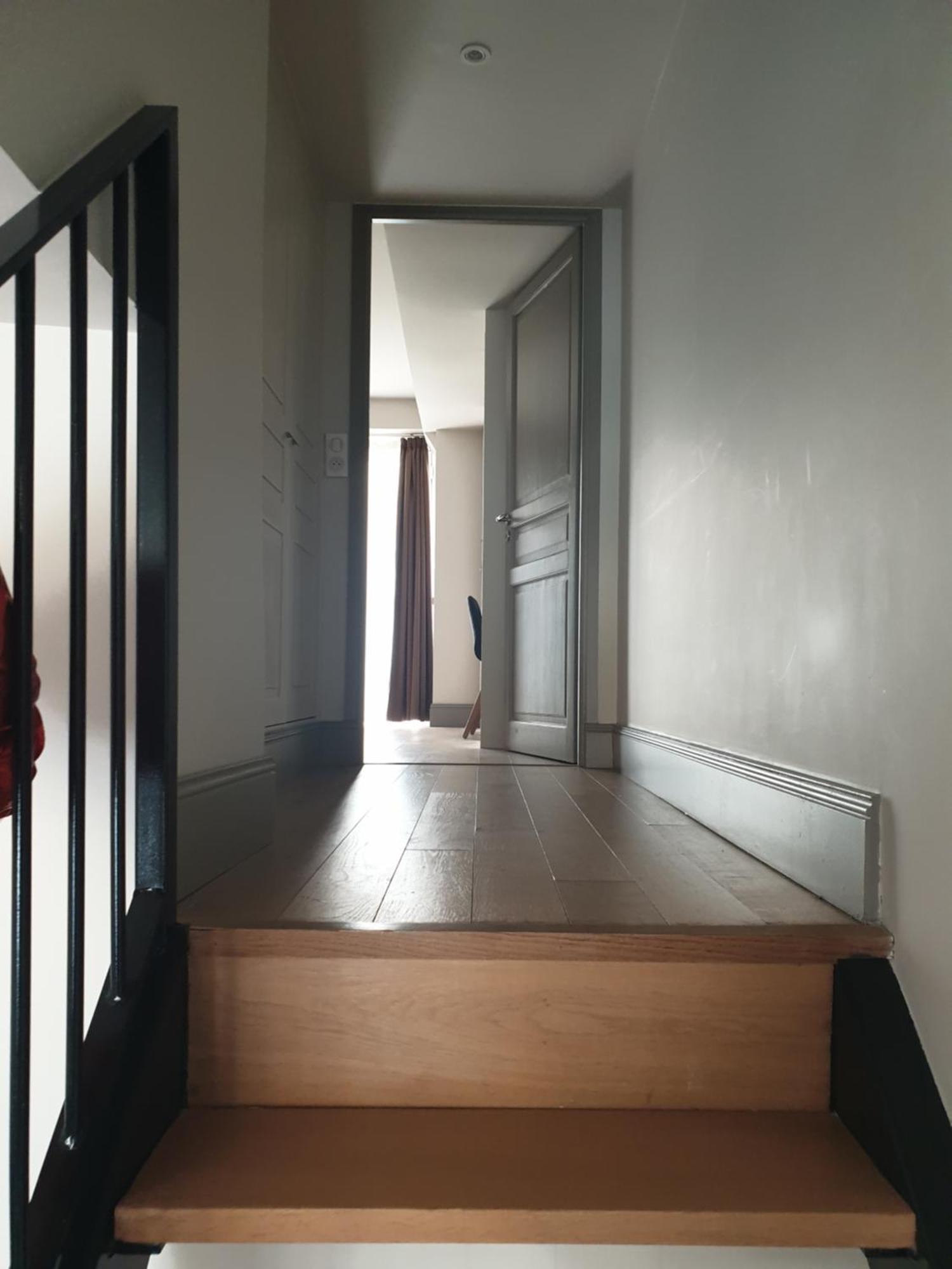 En Duplex A 200 Metres Du Chateau De Versailles!